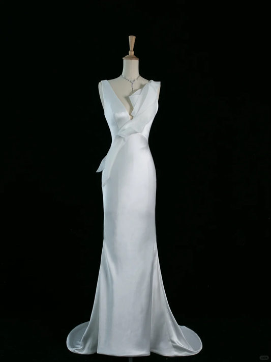 Hübsches Hochzeitskleid Meerjungfrau V-Ausschnitt Weiß Satin Lange Vintage Brautkleider Brautkleider Bräute Kleid DH352