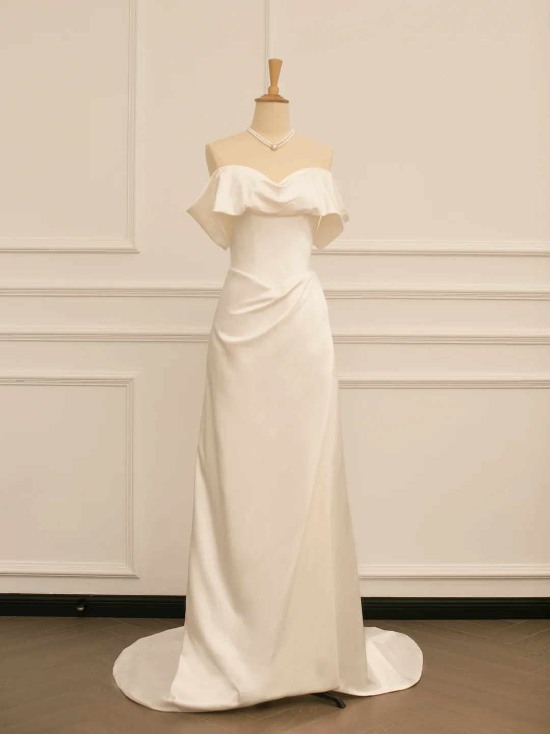 Jolie robe de mariée trapèze, épaules dénudées, manches courtes, blanche, longue, DH359