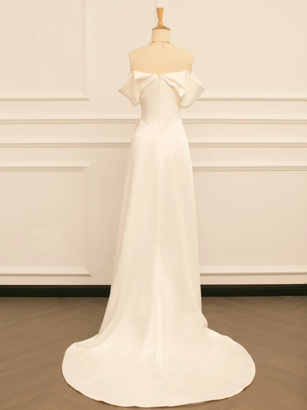 Jolie robe de mariée trapèze, épaules dénudées, manches courtes, blanche, longue, DH359