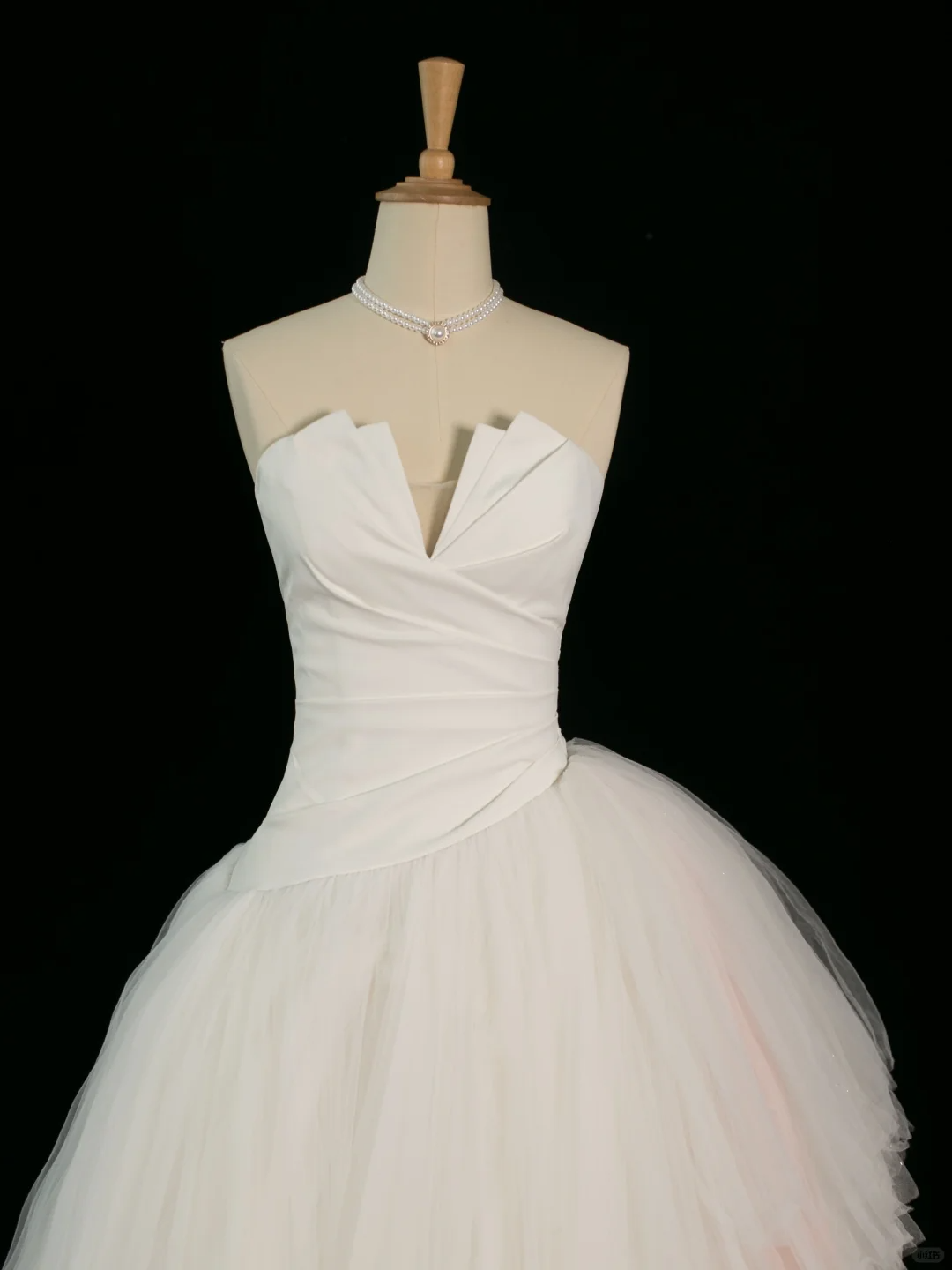 Elegantes Brautkleid Ballkleid Trägerlos Weiß Tüll Sommer Lange Brautkleider Brautkleid Brautkleider DH369