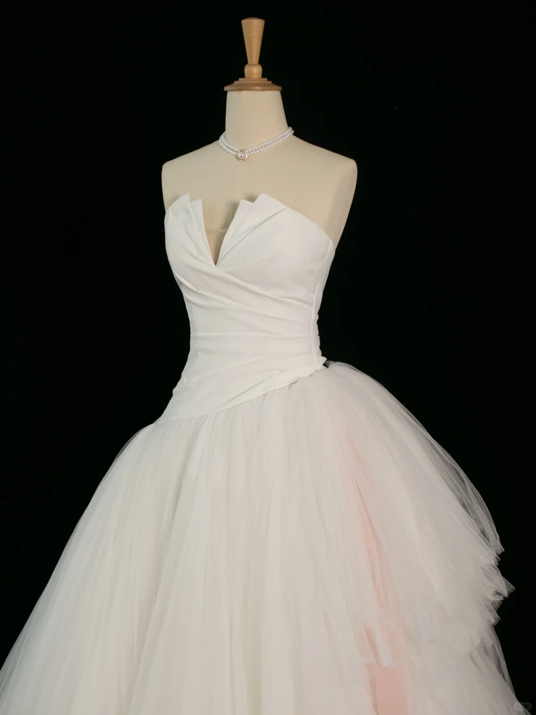 Elegantes Brautkleid Ballkleid Trägerlos Weiß Tüll Sommer Lange Brautkleider Brautkleid Brautkleider DH369