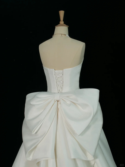 Robe de mariée élégante, robe de bal, décolleté en cœur, sans manches, en satin blanc, longue, pour l'été, DH376