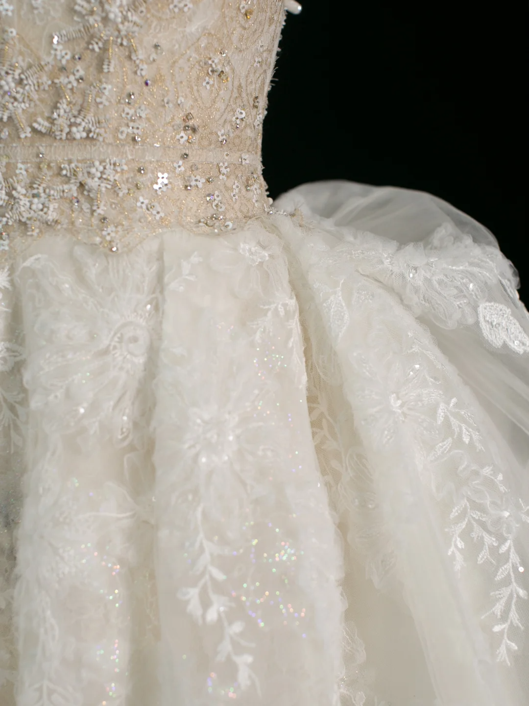 Robe de mariée élégante, robe de bal, décolleté en cœur, sans manches, dentelle blanche, longue, été, DH381