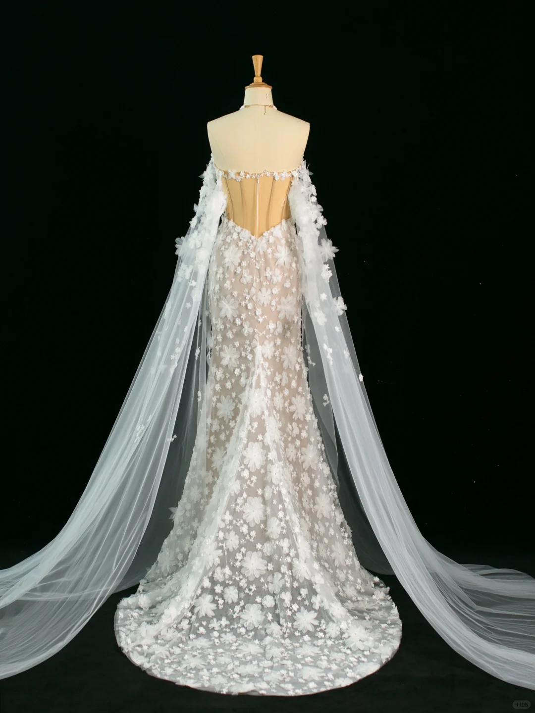 Pretty Wedding Dress Mermaid Off The Shoulder White Long Sleeves Lace Long Vintage Wedding Dresses Bridal Gowns Brides Gown DH383