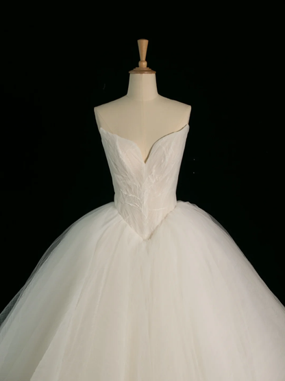 Robe de mariée élégante, robe de bal, décolleté en cœur, tulle, sans manches, blanche, longue, été, DH384