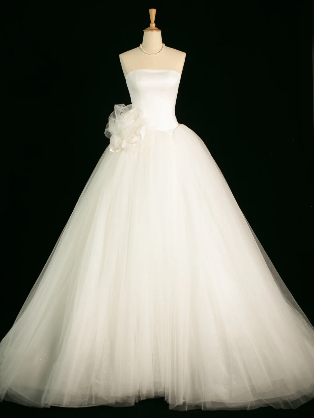 Elegantes Brautkleid Ballkleid Trägerlos Tüll Weiß Sommer Lange Brautkleider Brautkleid Brautkleider DH390