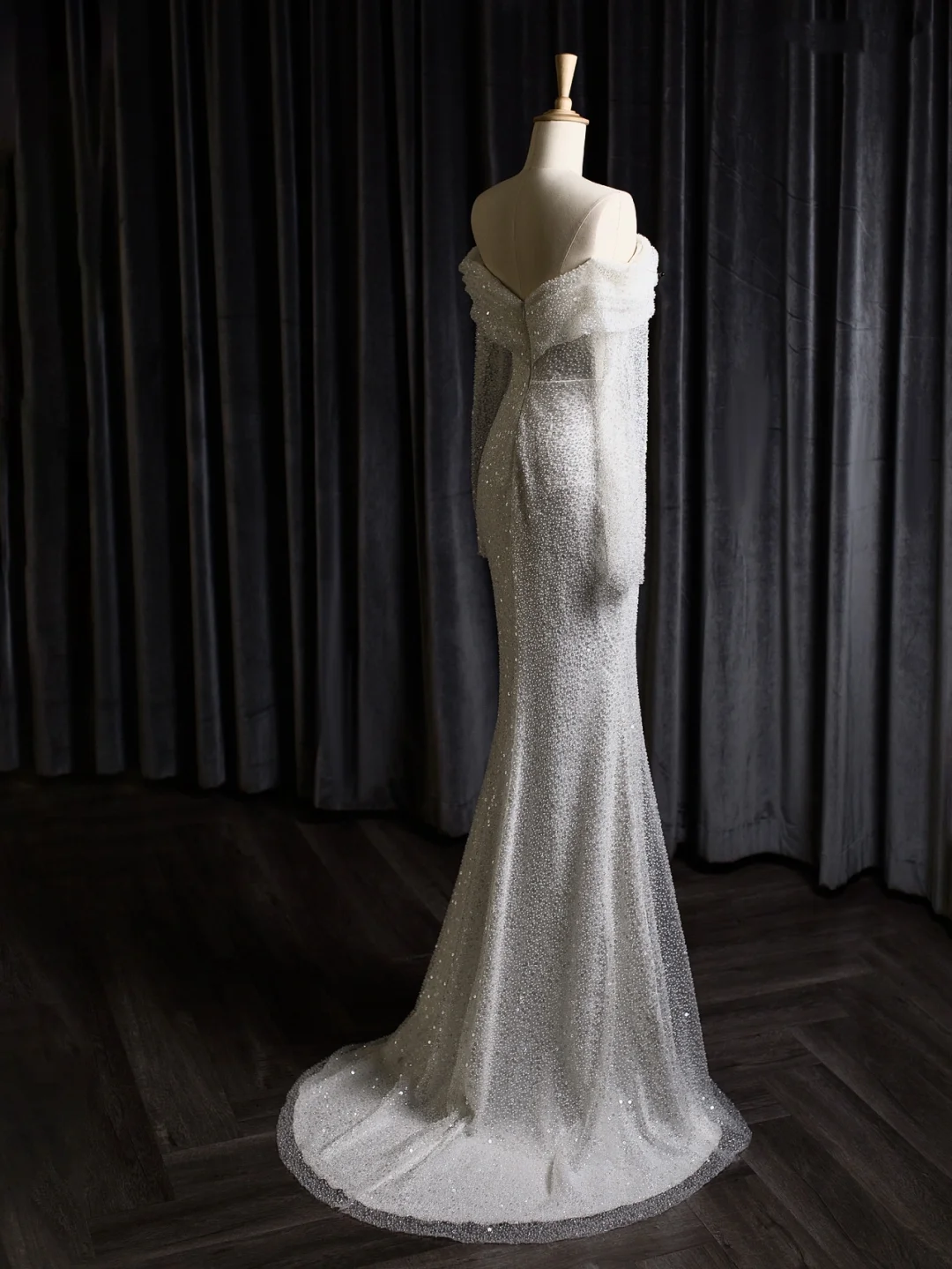 Robe de mariée vintage sirène épaules dénudées blanche manches longues paillettes longues robes de mariée robes de mariée robe de mariée DH403