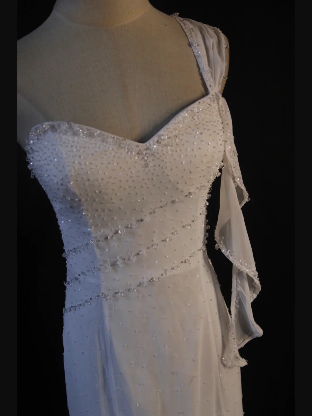 Retro-Brautkleid 1950er 1940er Meerjungfrau One-Shoulder-Chiffon-weißes langes Brautkleid Brautkleider Brautkleid DH574