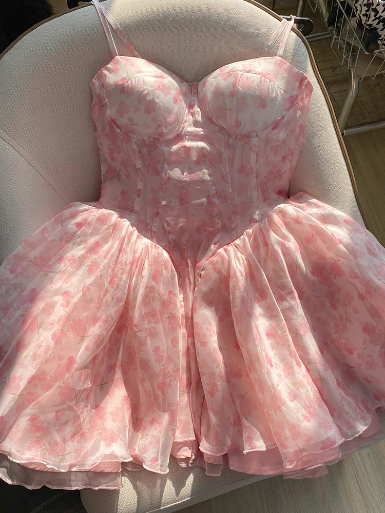 Cute Ball Gown Spaghetti Straps Floral Pink Short Homecoming Dress Summer Middle School Formal 8th Grade Hoco Dresses Summer Homecoming Outfits DH589