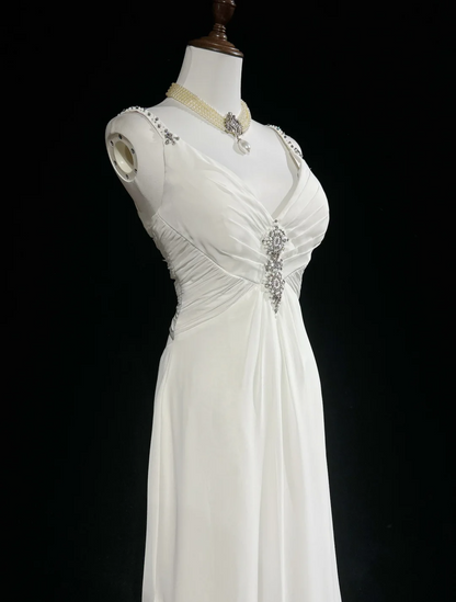 Moderne A-Linie Träger Silber Perlen Chiffon Langes weißes rückenfreies Brautkleid Elegante Brautkleider DH657