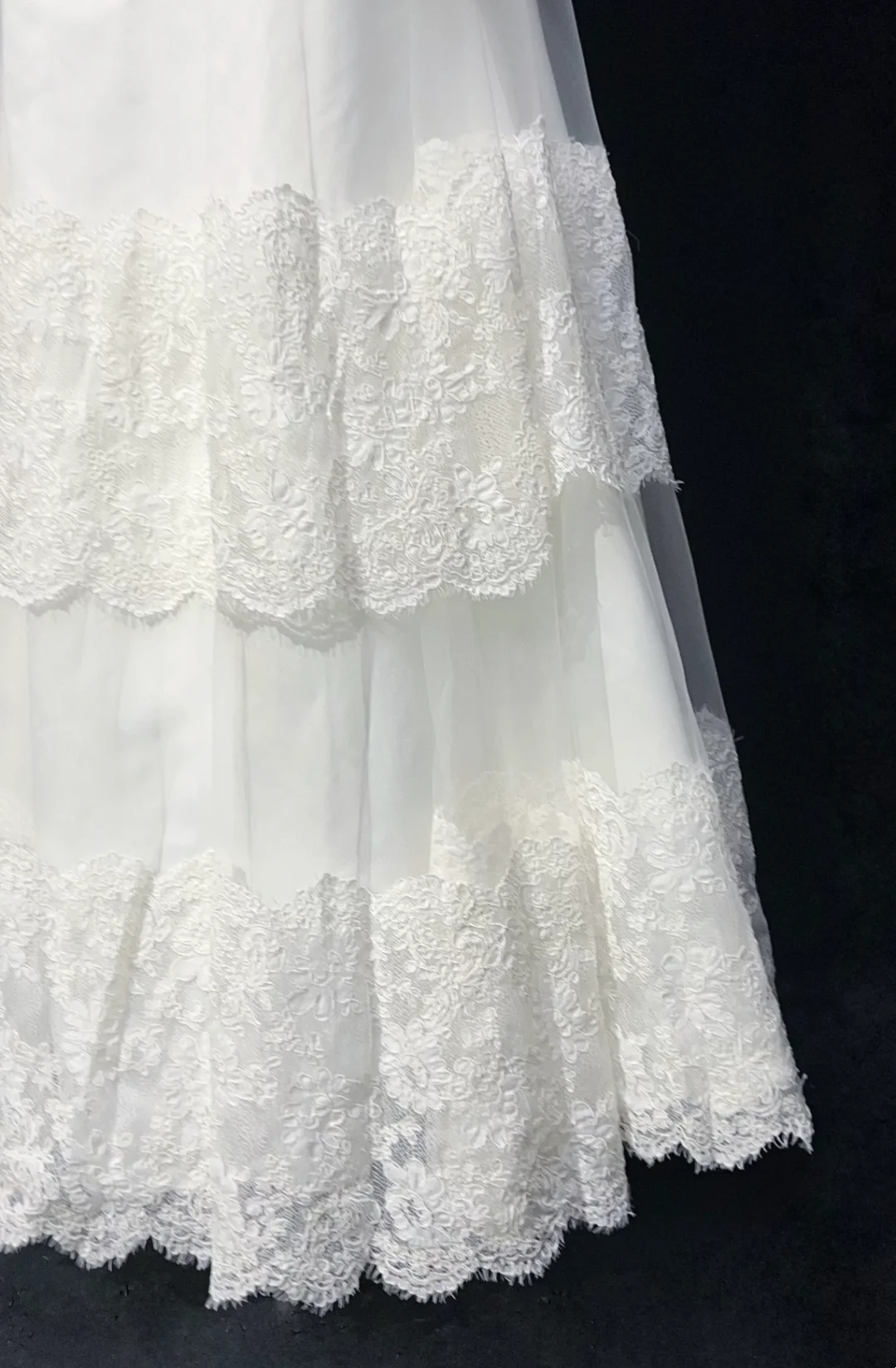 Robe de mariée vintage des années 1960, coupe trapèze, sans bretelles, en tulle et dentelle, longue, blanche, élégante, DH662
