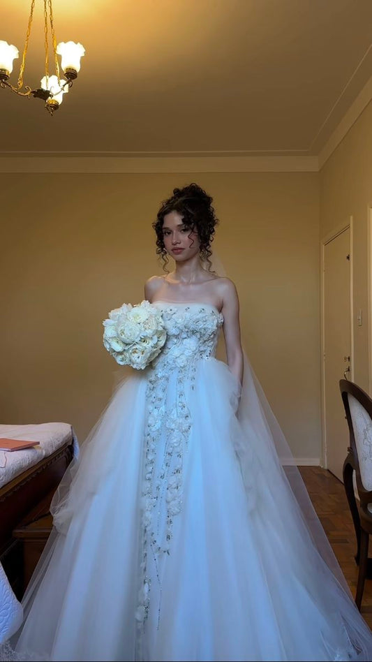 Prinzessin Brautkleid Ballkleid Trägerlos Tüll Weiß Lange Brautkleider Brautkleider Elegante Bräute Kleid DH722