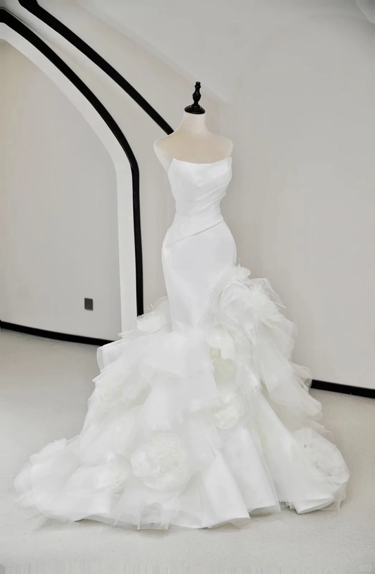 Unique Bridal Gown Mermaid Strapless White Satin Long Wedding Dresses Elegant Brides Gowns DH734