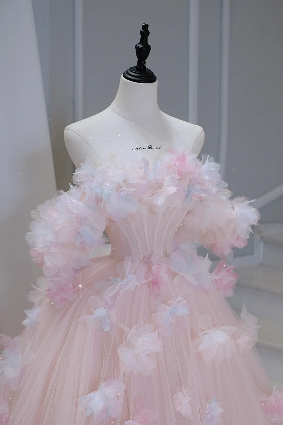 Hübsches Ballkleid aus der Schulter rosa Tüll lange Quinceanera Kleid formale Kleider Vestido de 15 Anos Sweet 16 Kleid DH884