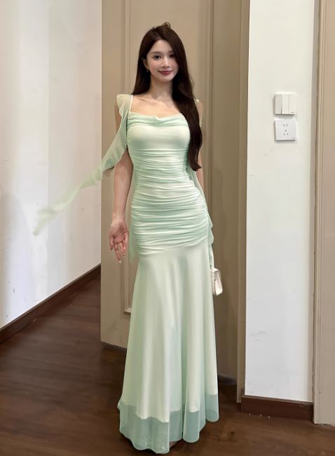 Süßes Ballkleid Spaghettiträger Silbergrau Mini Kurzes Formales Homecoming-Kleid Party Kurzes Ballkleid Hoco Kleider DH2684