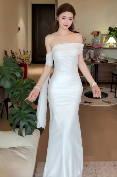 Süßes Ballkleid Spaghettiträger Silbergrau Mini Kurzes Formales Homecoming-Kleid Party Kurzes Ballkleid Hoco Kleider DH2684