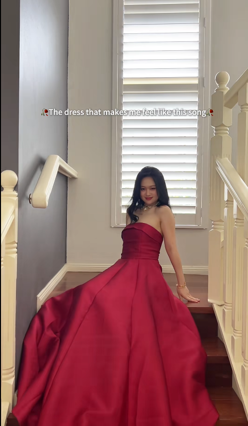 Süßes Ballkleid Spaghettiträger Silbergrau Mini Kurzes Formales Homecoming-Kleid Party Kurzes Ballkleid Hoco Kleider DH2684