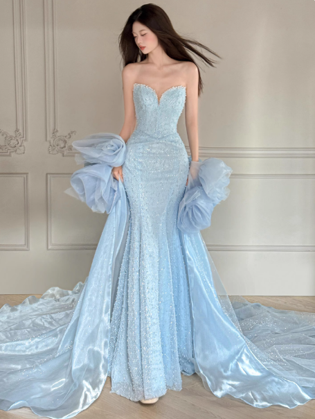 Süßes Ballkleid Spaghettiträger Silbergrau Mini Kurzes Formales Homecoming-Kleid Party Kurzes Ballkleid Hoco Kleider DH2684