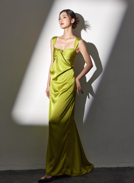 Süßes Ballkleid Spaghettiträger Silbergrau Mini Kurzes Formales Homecoming-Kleid Party Kurzes Ballkleid Hoco Kleider DH2684