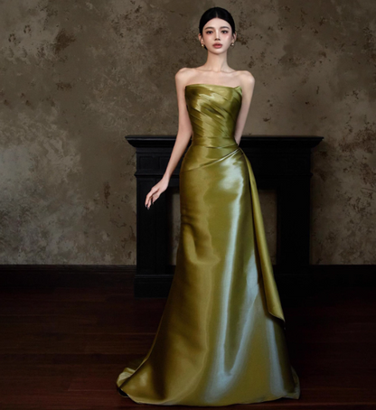 Süßes Ballkleid Spaghettiträger Silbergrau Mini Kurzes Formales Homecoming-Kleid Party Kurzes Ballkleid Hoco Kleider DH2684
