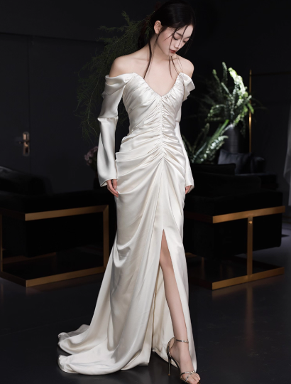 Simple Off-shoulder Sheath Long Wedding Dresses Satin Light Champagne Bridal Gowns Long Sleeves Bridal Dresses DP04220