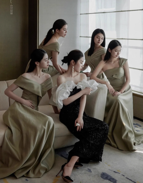 Chic A-Line Green Bridesmaid Dresses Satin Evening Dresses DP04239