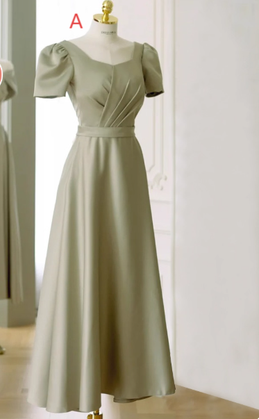 Chic A-Line Green Bridesmaid Dresses Satin Evening Dresses DP04239