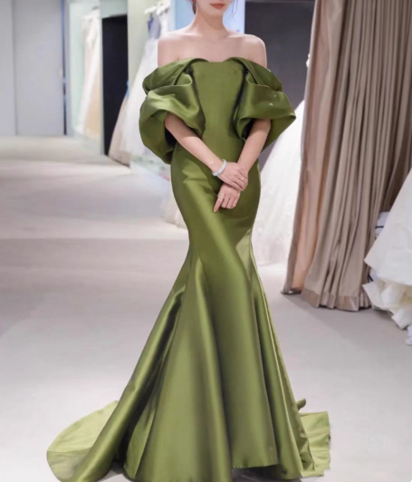 Süßes Ballkleid Spaghettiträger Silbergrau Mini Kurzes Formales Homecoming-Kleid Party Kurzes Ballkleid Hoco Kleider DH2684