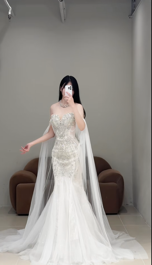 Timeless Strapless Mermaid Tulle Long Wedding Dresses Beaded White Bridal Gowns Sleeveless Bridal Dresses DP04309