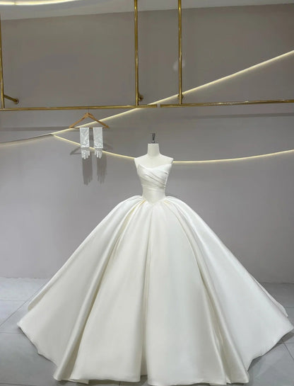 Chic Strapless Ball Gown Long Wedding Dresses Satin White Bridal Gowns Sleeveless Bridal Dresses DP04312