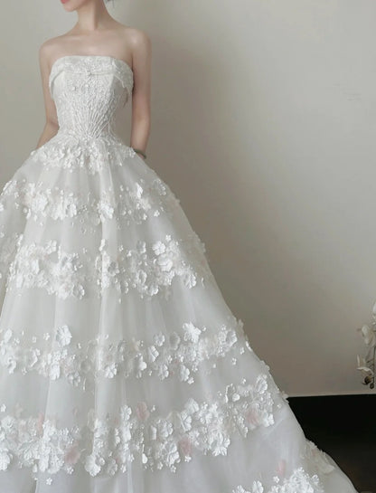 Chic Strapless A-Line Long Wedding Dresses Tulle Appliques White Bridal Gowns Sleeveless Bridal Dresses DP04313