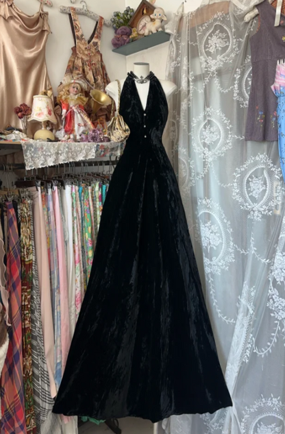 Black Sexy A-Line Long Prom Dresses Velvet V-neck Evening Dresses Sleeveless Birthday Dresses DP04388