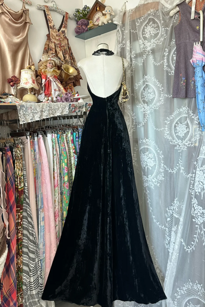 Black Sexy A-Line Long Prom Dresses Velvet V-neck Evening Dresses Sleeveless Birthday Dresses DP04388