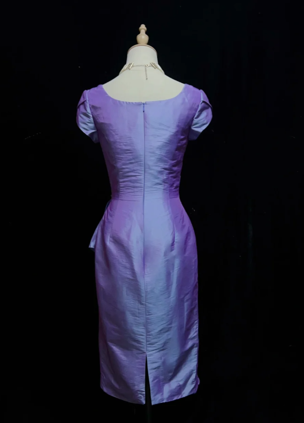 Glam Purple Sheath Short Evening Dresses Satin Short Sleeves Mother of Bride Dresses DP04401