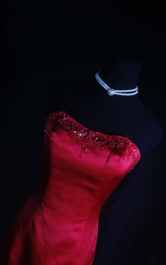 Elegant Sheath Red Long Prom Dresses Strapless Birthday Dresses Beaded Satin Sleevless Evening Dresses DP04427