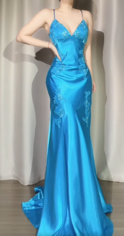 Süßes Ballkleid Spaghettiträger Silbergrau Mini Kurzes Formales Homecoming-Kleid Party Kurzes Ballkleid Hoco Kleider DH2684