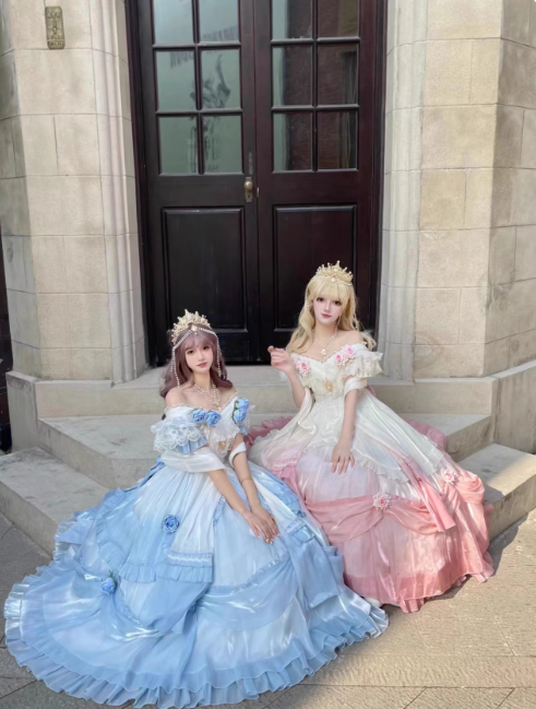 Cute Ball Gown White Lolita Dresses Off-shoulder Tulle Birthday Dresses Sweet Appliques Long Prom Dresses DP04442