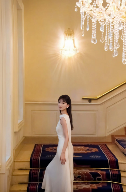 Fashion Sheath White Long Prom Dresses Satin Sleeveless Bridsmaid Dresses DP04452