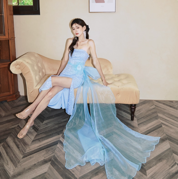 Süßes Ballkleid Spaghettiträger Silbergrau Mini Kurzes Formales Homecoming-Kleid Party Kurzes Ballkleid Hoco Kleider DH2684