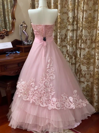 Süßes Ballkleid Spaghettiträger Silbergrau Mini Kurzes Formales Homecoming-Kleid Party Kurzes Ballkleid Hoco Kleider DH2684