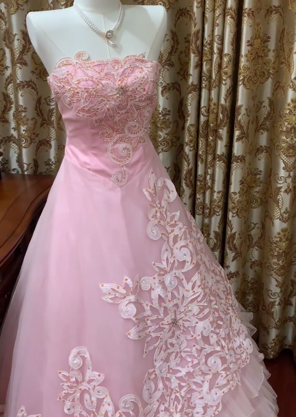 Süßes Ballkleid Spaghettiträger Silbergrau Mini Kurzes Formales Homecoming-Kleid Party Kurzes Ballkleid Hoco Kleider DH2684