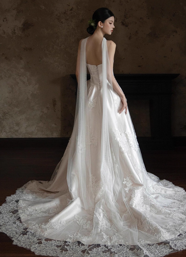 Timeless Strapless Sheath Long Wedding Dresses Lace  White Bridal Dresses Sleeveless Bridal Gowns DP04495