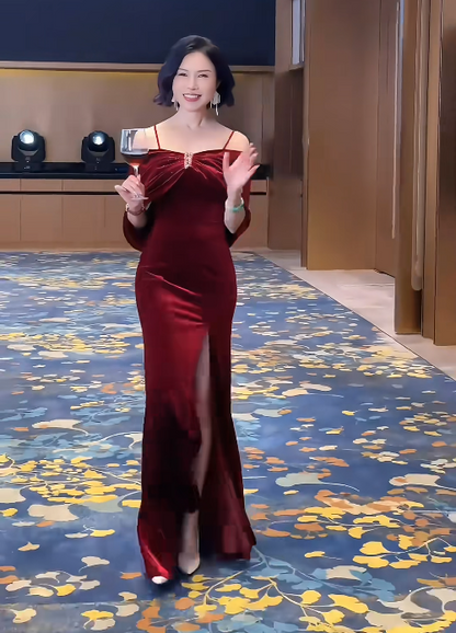 Elegant Sheath Long Evening Dresses Velvet Slit Burgundy Mother of Bride Dresses DP04550