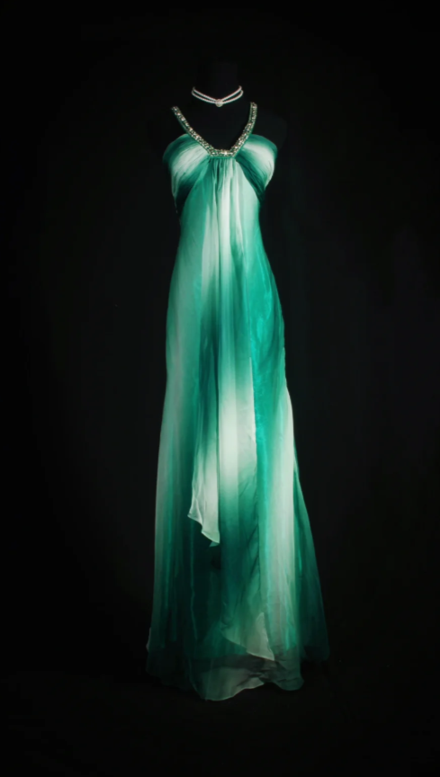 Chic Sheath Evening Dresses Chiffon Green Long Prom Dresses V-neck Brithday Dresses  DP04590