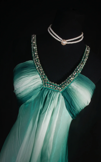 Chic Sheath Evening Dresses Chiffon Green Long Prom Dresses V-neck Brithday Dresses  DP04590