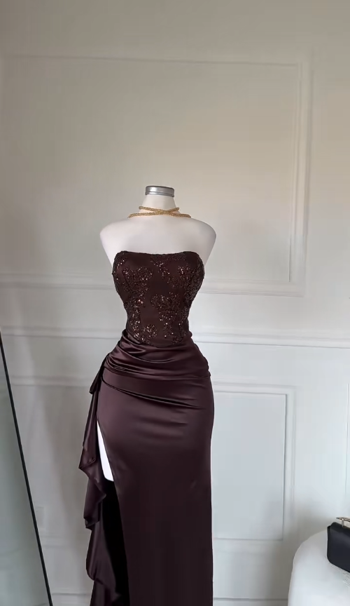 Süßes Ballkleid Spaghettiträger Silbergrau Mini Kurzes Formales Homecoming-Kleid Party Kurzes Ballkleid Hoco Kleider DH2684