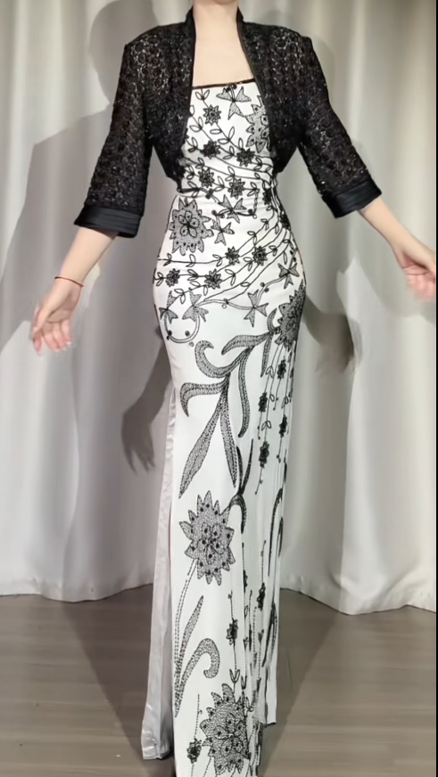 Süßes Ballkleid Spaghettiträger Silbergrau Mini Kurzes Formales Homecoming-Kleid Party Kurzes Ballkleid Hoco Kleider DH2684