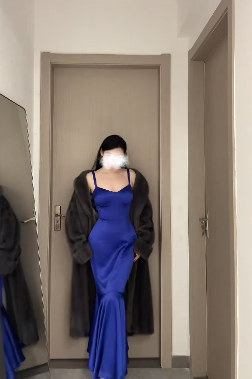 Gorgeous Royal Blue Long Prom Dresses Spaghetti Straps Mermaid Birthday Dresses Satin Sleeveless Evening Gowns DP04741