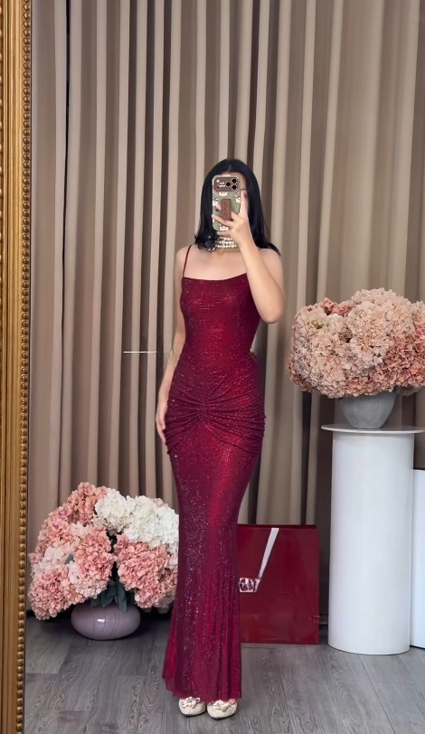 gorgeous burgundy dress Long Prom Dresses Spaghetti Straps Sheath Birthday D – DivineProm Evening gown Size:Large Short (42 Short) orange prom suits Burgundy Maxi Dresses for and evening events.