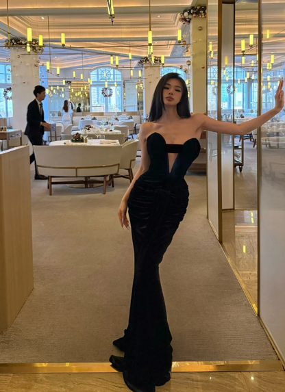 Sexy Sheath Black Long Prom Dress Velvet Sweetheart Evening Dress Backless Birthday Dress DP04848